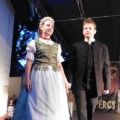 Kattintson a képre az új ablakban megnyíló eredeti felbontású fotóért.