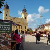 Kattintson a képre az új ablakban megnyíló eredeti felbontású fotóért.