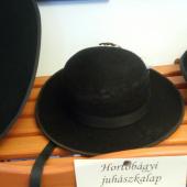 Kattintson a képre az új ablakban megnyíló eredeti felbontású fotóért.