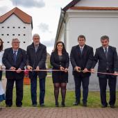 Kattintson a képre az új ablakban megnyíló eredeti felbontású fotóért.